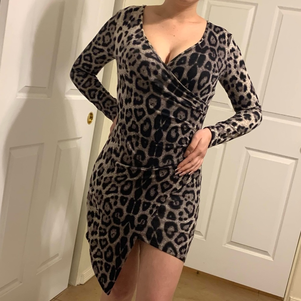 HYFVE, mini dress, size S/M, Corner cut slit, long sleeve.